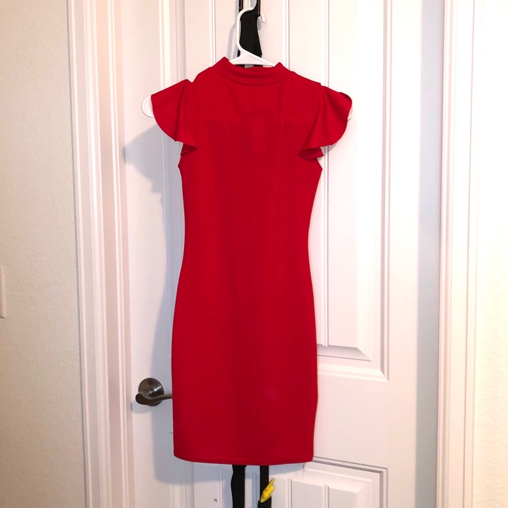 PRETTY LITTLE THING RED DRESS